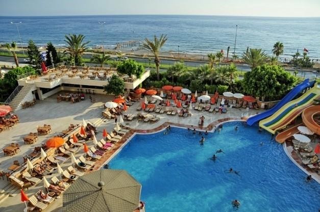 Armas Prestige Hotel