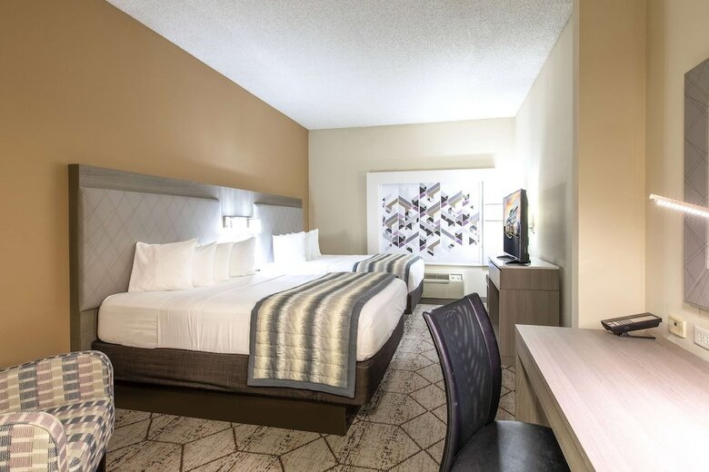 Hotel Wingate By Wyndham Concord