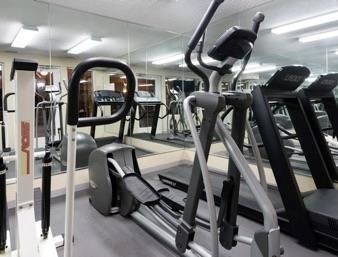Hotel Baymont Inn And Suites Columbus/rickenbacker