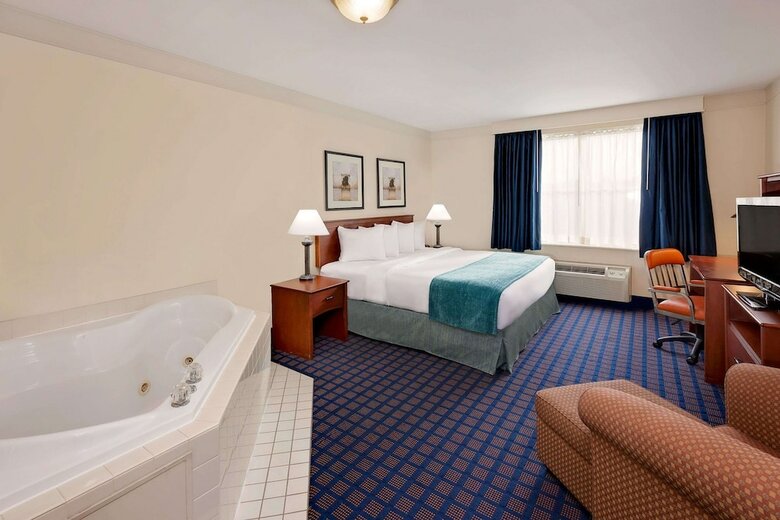 Hotel Baymont Inn And Suites Grand Rapids Sw/byron