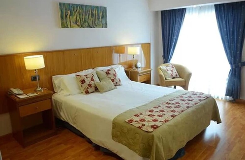 Hotel �ik�n Spa And Business Center
