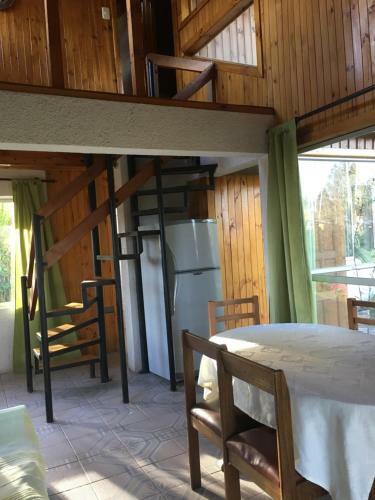 Caba�as Y Camping Playa Hermosa