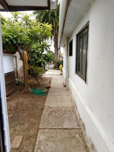 Casa Papudo 2, Calle Serrano