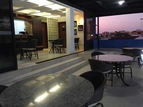 Advanced Hotel