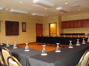 Hotel Holiday Inn Express Syracuse-fairgrounds