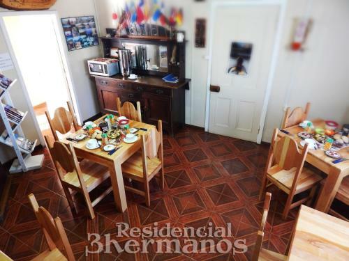 Albergue Residencial Tres Hermanos