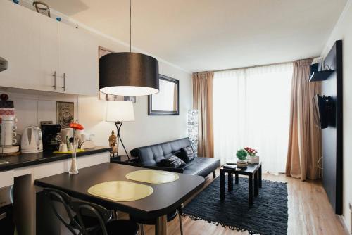 Apartamento Metro Ecuador 2b1b