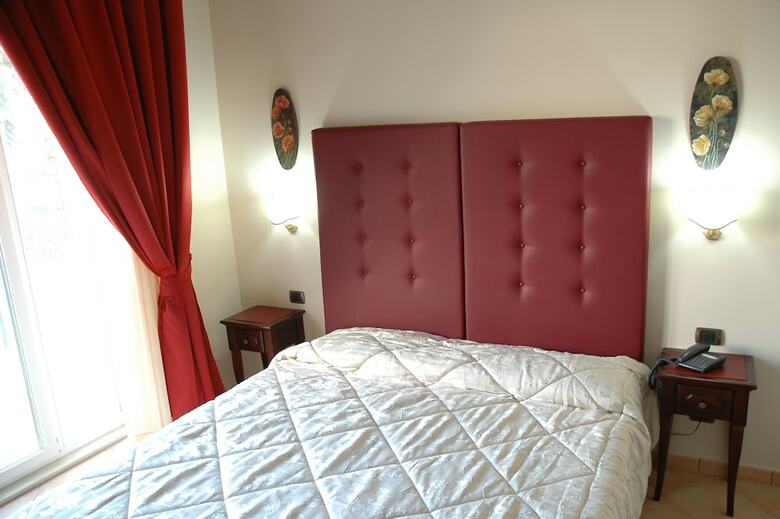 Hotel Principe Di Fitalia