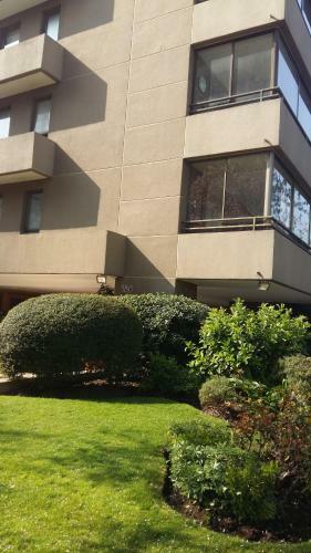Apartamento Pr�ximo Estadio Espa�ol