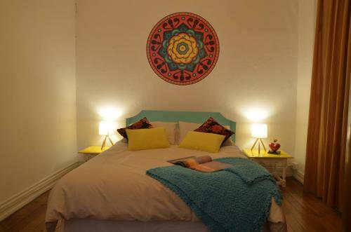 Hostal Alquimia Guest House