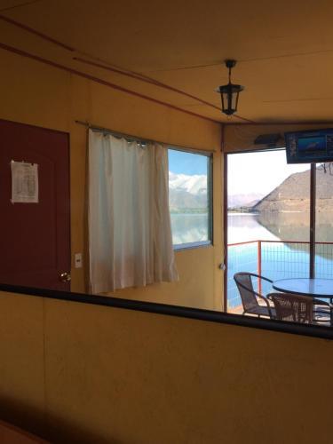Apartamento Caba�as En Lago Puclaro / Windsurf