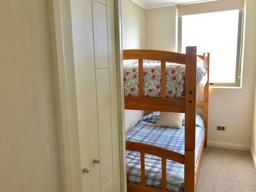 Re�aca Montemar Apartments
