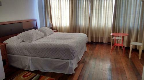 Hostal La Calandria