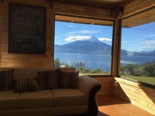 Caba�as, Los Riscos De Puerto Varas