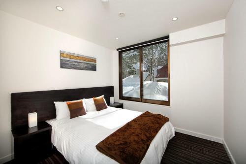 Sky Park Happo Apartment