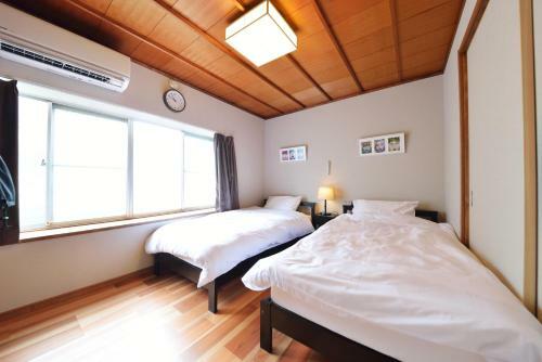 Japanese Modern Townhouse In Gion