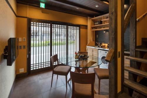 Hanakagari Machiya House