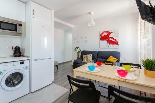 Apartamentos Gentil Y Valiente De C�diz