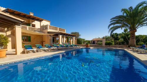 Can Talaia Mit Pool Und Wifi