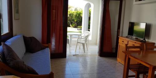 21 Menorca Biniforcat Apartments