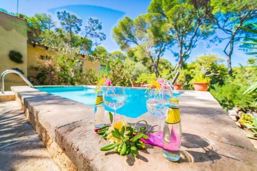 Cala Mondrago Villa Sleeps 6 Pool