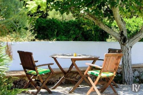 Cala San Vicente Villa Sleeps 6 Pool Air Con Wifi