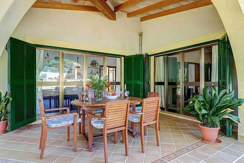 Villa Las Flores