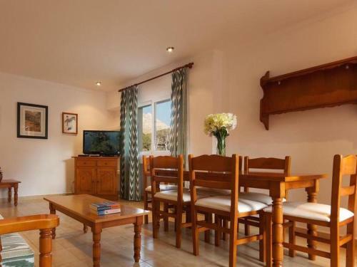 Apartment Els Pins III - 2 Dom Ap N� 13