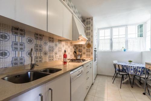 Cala San Vicente Villa Sleeps 5 Wifi