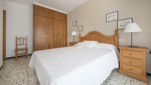 R28 Apartamento Montserrat 11-3