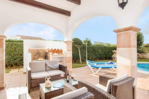 Villa Adelfa