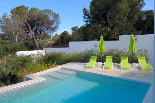 Cala Vadella Villa Sleeps 7 Pool Air Con Wifi