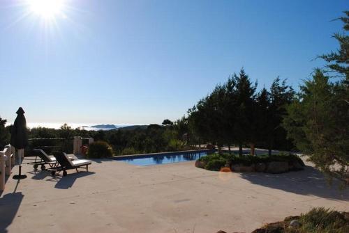 Cala Tarida Villa Sleeps 3 Pool Air Con Wifi