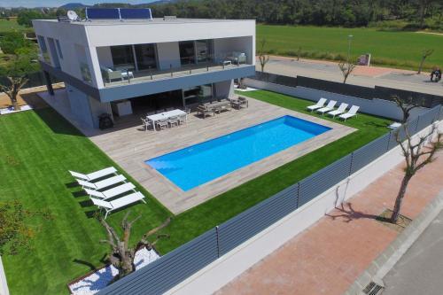 Modern Villa Olivera With Private Pool