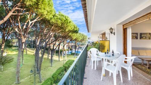 Calella De Palafrugell Apartment Sleeps 5