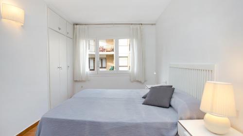 Calella de Palafrugell Apartment Sleeps 4 T223682