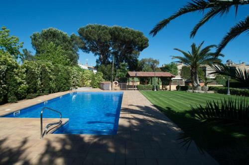 Calella De Palafrugell Apartment Sleeps 2 Pool