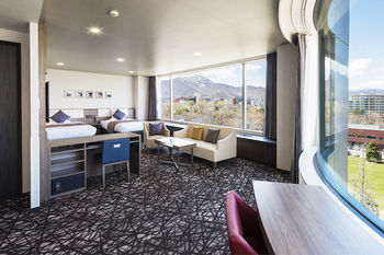 Kita Hotel