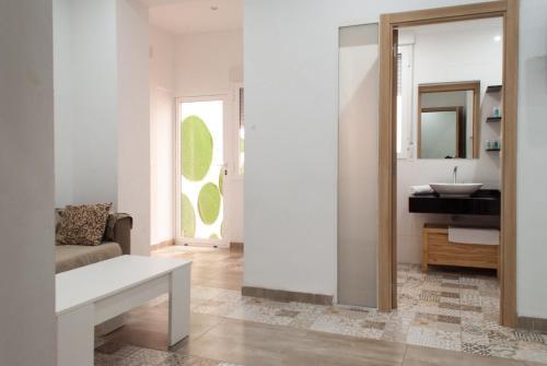 Bonito Apartamento En El Centro Junto A Estaci�n-luceros 2