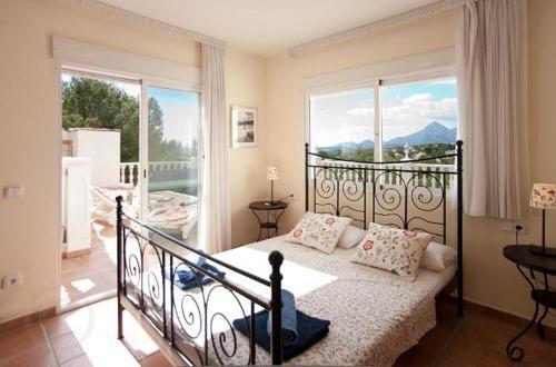 Altea Villa Sleeps 10 Pool Air Con Wifi