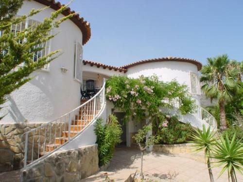 Altea Villa Sleeps 6 Pool Wifi