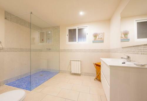 Xabia Villa Sleeps 12 Pool