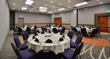 Hotel Embassy Suites Denver-aurora