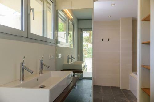 Begur Apartment Sleeps 6 Air Con