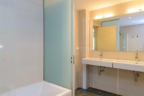 Begur Apartment Sleeps 6 Air Con