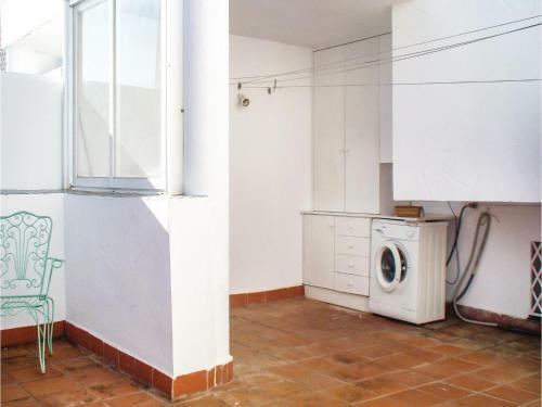 Three-bedroom Holiday Home In Benajarafe