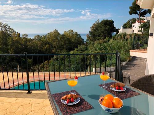 Benalm�dena 2bdr Villa Sea Views