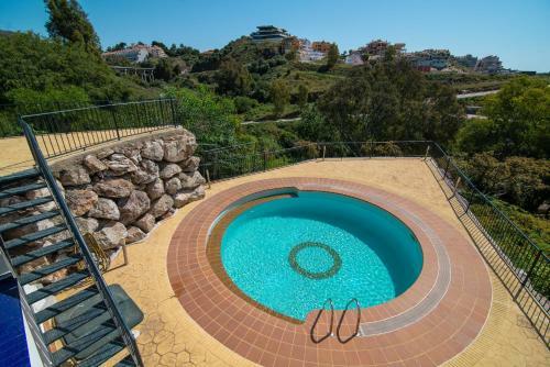 Benalm�dena 2bdr Villa Sea Views
