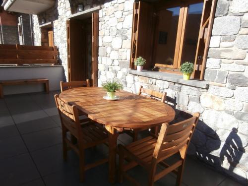 Apartamento Tuca Lluna Setenta Y Tres