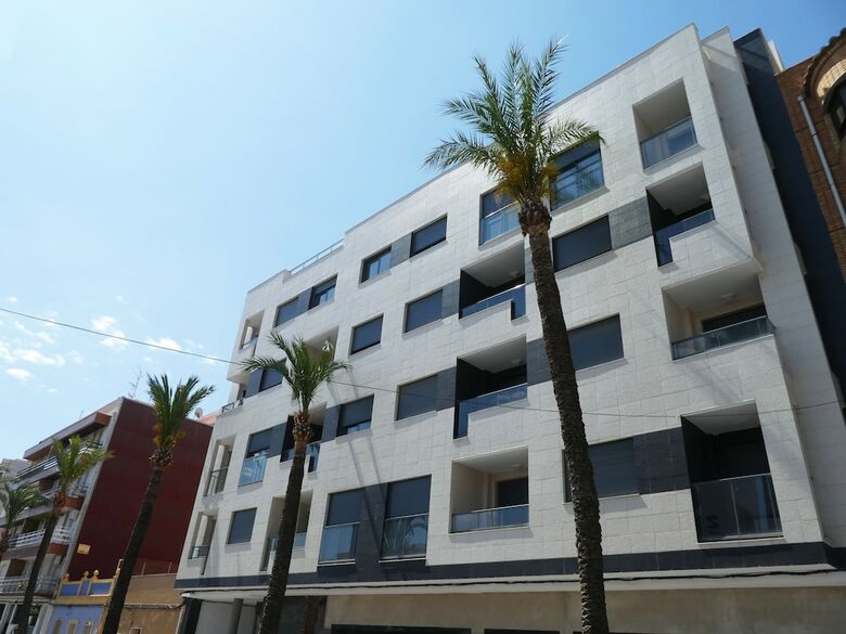 Apartamentos Playa De Benicarl� 3000